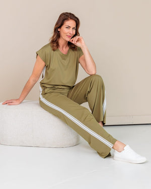 Broek L. Kaki