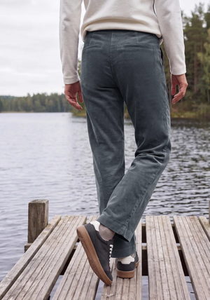Broek D. Grijs