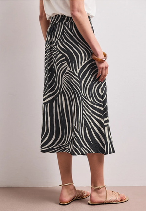 Rok Zwart/color