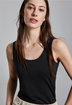 T-Shirt Zwart