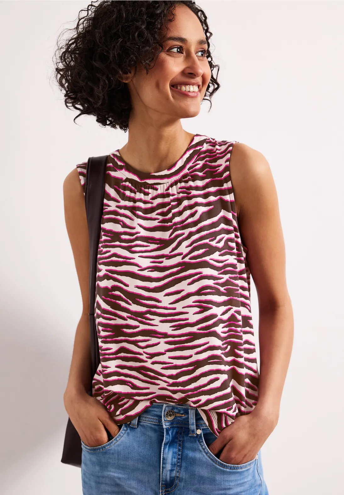 T-Shirt D. Roze/multi